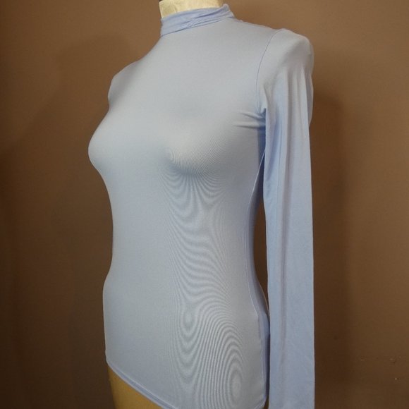 Majestic Filatures Women's 1 Deluxe Teeshirt Nylon Blend Light Blue Long Sleeve - Picture 2 of 8